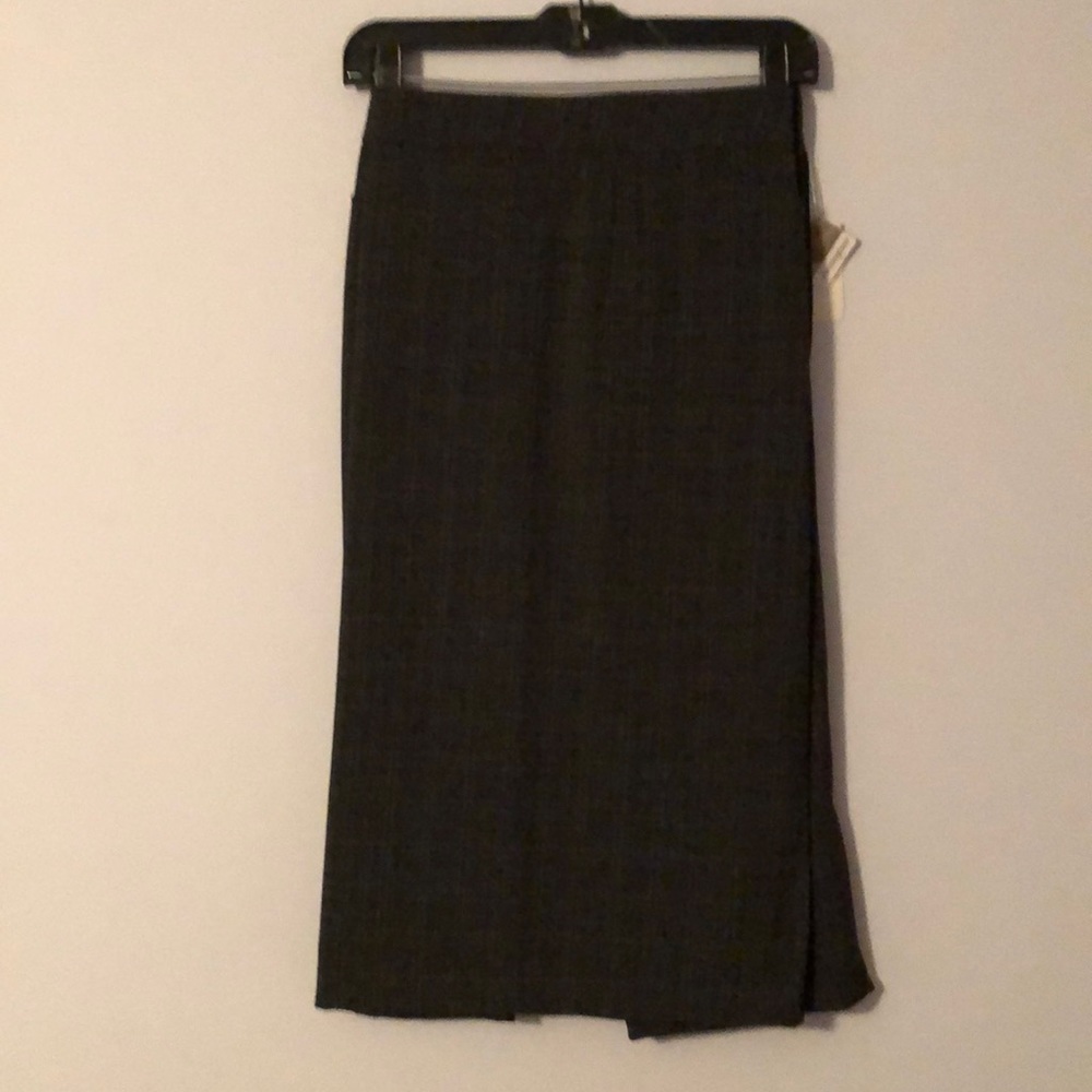 Penningtons 28 Skirt NWT